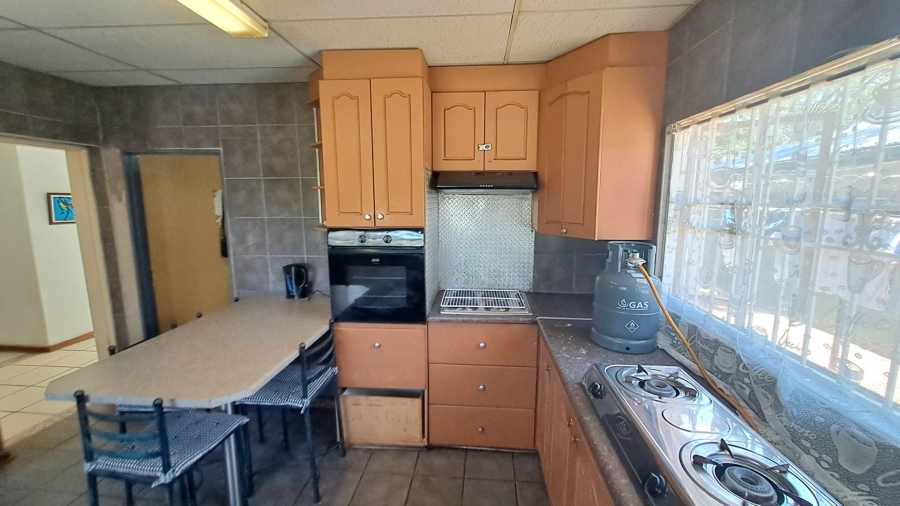 9 Bedroom Property for Sale in Universitas Free State